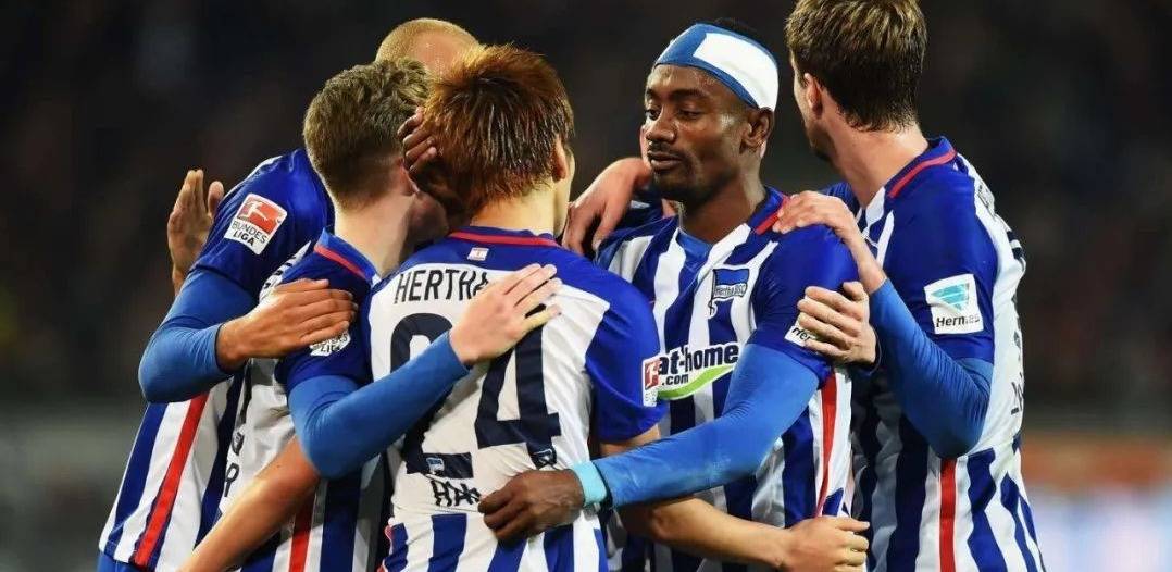  柏林赫塔防守漏洞百出，客场惨败给副班长比勒菲尔德